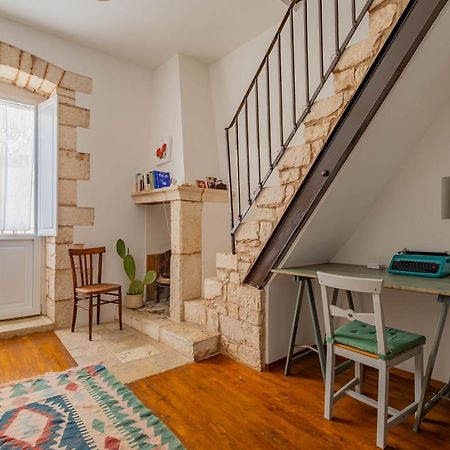 Antiche Mura Apartments "Nel Cuore Della Puglia"Bivani, Cucina, Terrazzo Turi Exterior foto